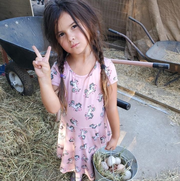 Meet your Posher, Kimberly - Picture 5 of 8